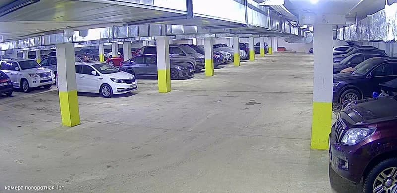 Parking43